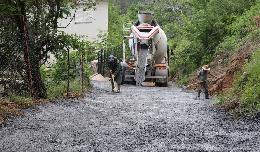 GAZİPAŞA BELEDİYESİ SAZAK YAYLASI'NDA ÇALIŞMALARA BAŞLADI