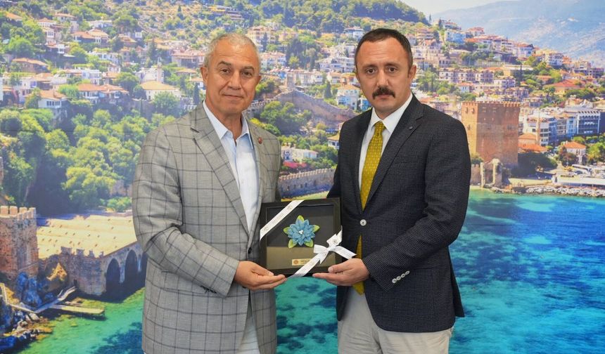 BAŞSAVCI VEDAYA HAZIRLANIYOR