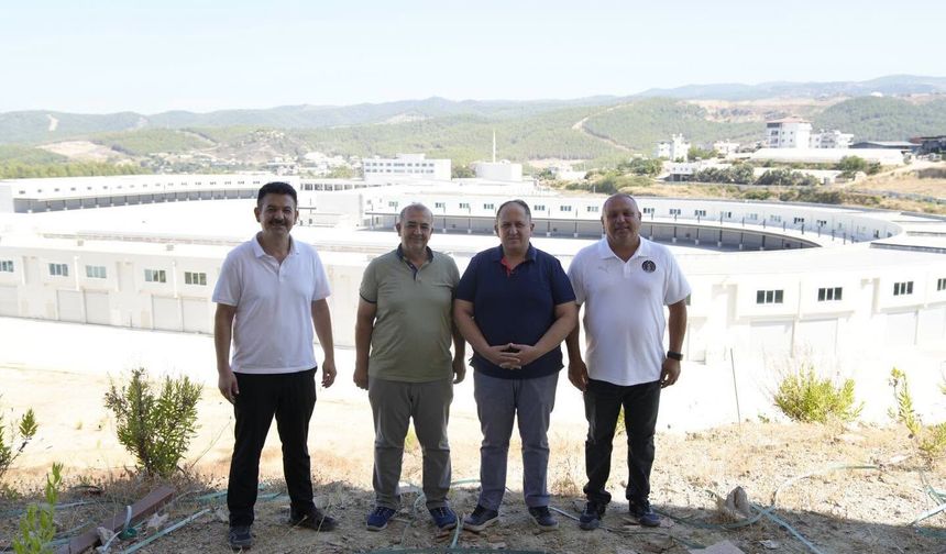 'ALANYA'DA YENİ HAL NEDEN HİZMETE AÇILMIYOR?'